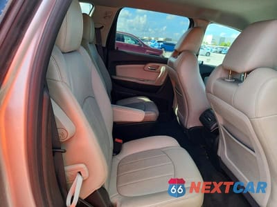 Zdjęcie 11 z 13 samochodu: 2012 CHEVROLET TRAVERSE LTZ VIN:1GNKVLEDXCJ117310 - miniatura