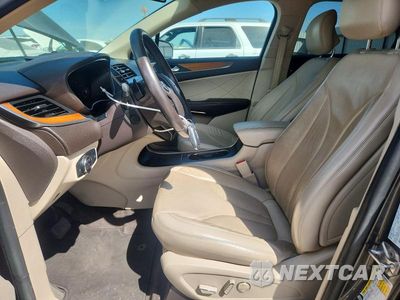 Zdjęcie 7 z 12 samochodu: 2018 LINCOLN MKC SELECT VIN:5LMCJ2C94JUL32719 - miniatura