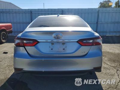 Zdjęcie 6 z 12 samochodu: 2023 TOYOTA CAMRY LE VIN:4T1C11AK1PU756516 - miniatura