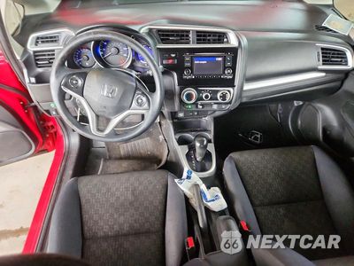Zdjęcie 8 z 12 samochodu: 2016 HONDA FIT LX VIN:JHMGK5H51GX022109 - miniatura