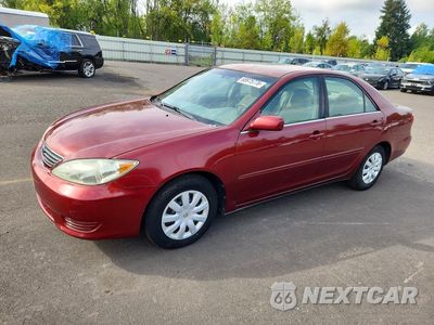 2006 TOYOTA CAMRY LE 4T1BE30K26U117394 - główne zdjęcie licytacji z USA - miniatura