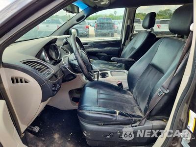 Zdjęcie 7 z 13 samochodu: 2017 DODGE GRAND CARAVAN SXT VIN:2C4RDGCG6HR726167 - miniatura