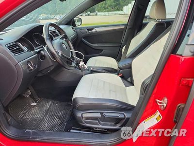 Zdjęcie 7 z 12 samochodu: 2016 VOLKSWAGEN JETTA SPORT VIN:3VWD17AJ4GM398381 - miniatura