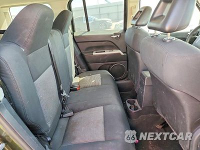 Zdjęcie 10 z 12 samochodu: 2008 JEEP PATRIOT SPORT VIN:1J8FT28W48D732411 - miniatura