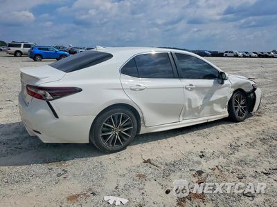 Trzecie zdjęcie samochodu z tyłu: 2023 TOYOTA CAMRY SE VIN:4T1T11AK0PU755051 - miniatura