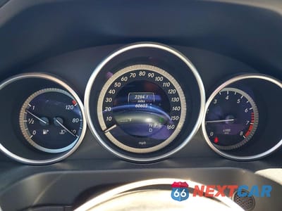 Zdjęcie 9 z 13 samochodu: 2015 MERCEDES-BENZ E 350 VIN:WDDHF5KB1FB127646 - miniatura