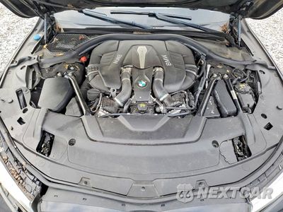 Zdjęcie 11 z 12 samochodu: 2017 BMW 750 XI VIN:WBA7F2C34HG423288 - miniatura