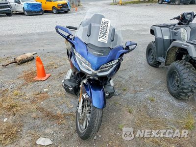 Drugie zdjęcie samochodu z przodu: 2018 HONDA GL1800 D VIN:JH2SC7952JK002692 - miniatura
