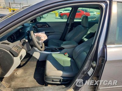 Zdjęcie 7 z 12 samochodu: 2016 HONDA ACCORD EXL VIN:1HGCR2F89GA108277 - miniatura