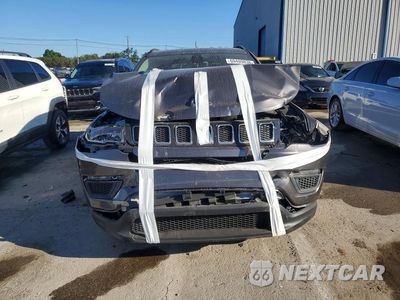 Piąte zdjęcie samochodu w środku: 2018 JEEP COMPASS SPORT VIN:3C4NJCABXJT156507 - miniatura
