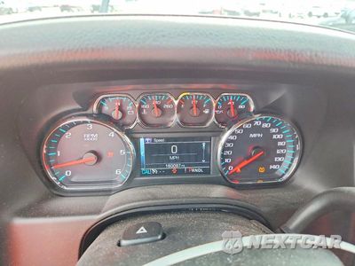 Zdjęcie 9 z 13 samochodu: 2017 CHEVROLET SUBURBAN C1500 LS VIN:1GNSCGKC7HR346884 - miniatura