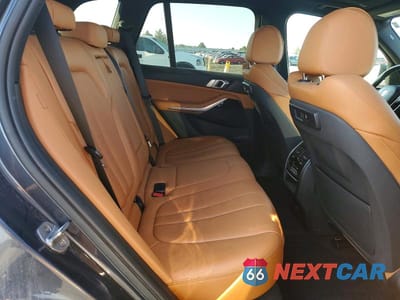 Zdjęcie 11 z 13 samochodu: 2019 BMW X5 XDRIVE40I VIN:5UXCR6C58KLL01631 - miniatura