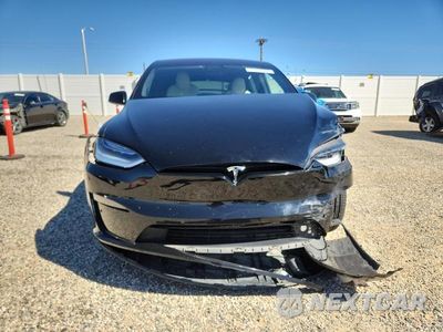 Piąte zdjęcie samochodu w środku: 2022 TESLA MODEL X VIN:7SAXCBE56NF327228 - miniatura