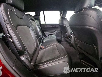 Zdjęcie 11 z 13 samochodu: 2025 JEEP GRAND CHEROKEE LAREDO VIN:1C4RJHAG0S8666939 - miniatura