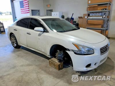 Czwarte zdjęcie samochodu z boku: 2014 NISSAN MAXIMA 3.5 S VIN:1N4AA5AP5EC487718 - miniatura