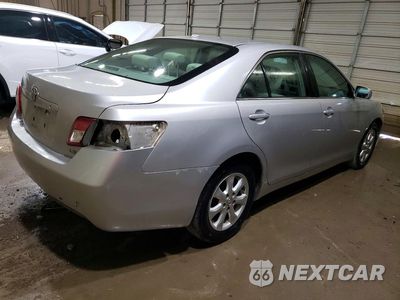 Trzecie zdjęcie samochodu z tyłu: 2011 TOYOTA CAMRY LE VIN:4T1BF3EK9BU648348 - miniatura