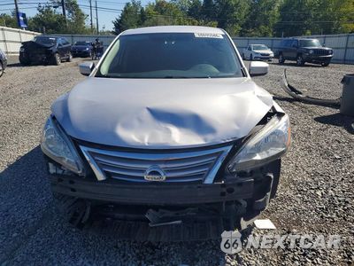 Piąte zdjęcie samochodu w środku: 2015 NISSAN SENTRA SV VIN:3N1AB7AP0FL651243 - miniatura