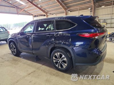 Drugie zdjęcie samochodu z przodu: 2023 TOYOTA HIGHLANDER XLE VIN:5TDKDRAH3PS000507 - miniatura