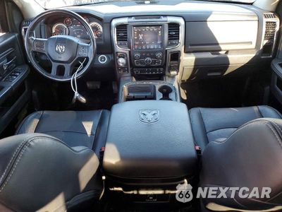 Zdjęcie 8 z 12 samochodu: 2018 RAM 1500 SPORT VIN:1C6RR7MT2JS213975 - miniatura
