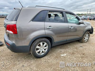 Trzecie zdjęcie samochodu z tyłu: 2011 KIA SORENTO LX VIN:5XYKT3A14BG002419 - miniatura