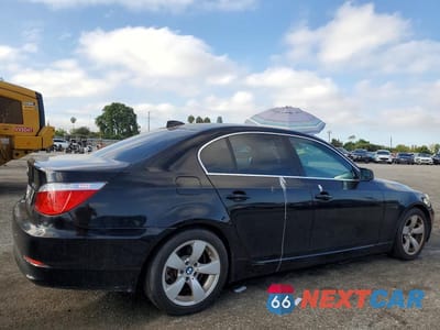 Trzecie zdjęcie samochodu z tyłu: 2008 BMW 528 I VIN:WBANU53578CT15190 - miniatura