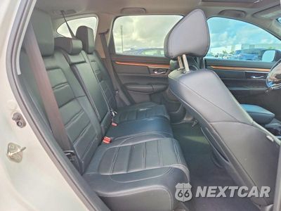 Zdjęcie 11 z 13 samochodu: 2018 HONDA CR-V TOURING VIN:2HKRW2H95JH615684 - miniatura
