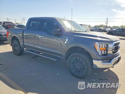 Czwarte zdjęcie samochodu z boku: 2022 FORD F150 SUPERCREW VIN:1FTEW1EP2NKD51066 - miniatura