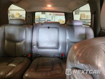 Zdjęcie 10 z 13 samochodu: 2005 CHEVROLET SUBURBAN K1500 VIN:1GNFK16Z25J261526 - miniatura
