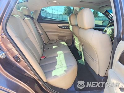 Zdjęcie 10 z 12 samochodu: 2015 NISSAN ALTIMA 3.5 SL VIN:1N4BL3AP7FC162038 - miniatura