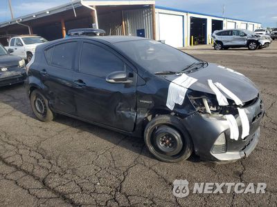 Czwarte zdjęcie samochodu z boku: 2014 TOYOTA PRIUS C TWO VIN:JTDKDTB35E1574813 - miniatura