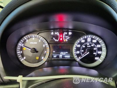 Zdjęcie 9 z 12 samochodu: 2013 NISSAN SENTRA S VIN:3N1AB7AP9DL733419 - miniatura