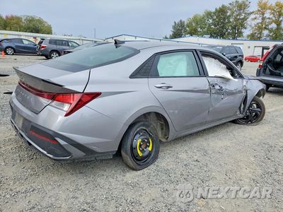 Trzecie zdjęcie samochodu z tyłu: 2026 HYUNDAI ELANTRA SEL SPORT VIN:KMHLM4DG9TU147121 - miniatura