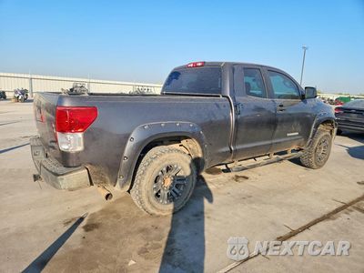 Trzecie zdjęcie samochodu z tyłu: 2013 TOYOTA TUNDRA DOUBLE CAB SR5 VIN:5TFRM5F10DX055649 - miniatura