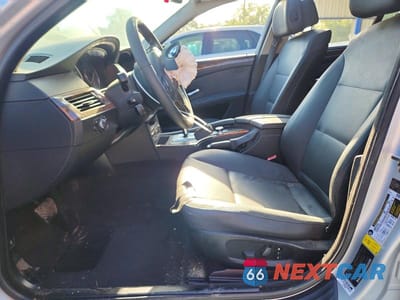 Zdjęcie 7 z 12 samochodu: 2010 BMW 5 SERIES 528 I VIN:WBANU5C5XAC124885 - miniatura