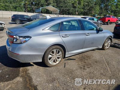 Trzecie zdjęcie samochodu z tyłu: 2018 HONDA ACCORD LX VIN:1HGCV1F13JA245683 - miniatura