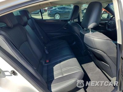 Zdjęcie 10 z 12 samochodu: 2020 LEXUS ES 300H LUXURY VIN:58AE21B12LU007187 - miniatura