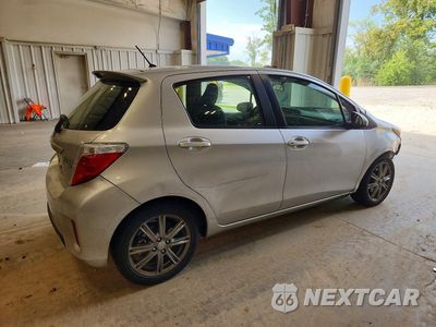 Trzecie zdjęcie samochodu z tyłu: 2014 TOYOTA YARIS 5-DOOR SE VIN:JTDKTUD31ED591998 - miniatura