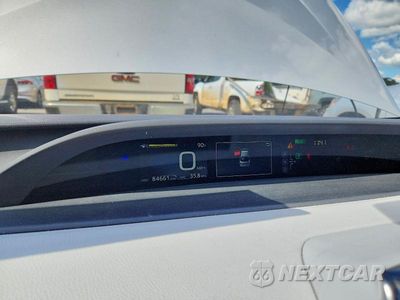 Zdjęcie 9 z 12 samochodu: 2016 TOYOTA PRIUS TWO ECO VIN:JTDKARFUXG3013142 - miniatura