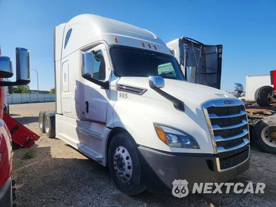 Czwarte zdjęcie samochodu z boku: 2021 FREIGHTLINER CASCADIA 126 SEMI TRUCK VIN:3AKJHHDR8MSMU3924 - miniatura