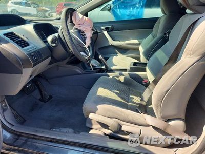 Zdjęcie 7 z 12 samochodu: 2009 HONDA CIVIC LX VIN:2HGFG12629H542515 - miniatura