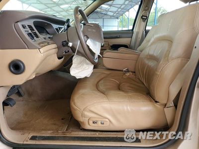 Zdjęcie 7 z 12 samochodu: 1997 LINCOLN TOWN CAR SIGNATURE VIN:1LNLM82WXVY749877 - miniatura