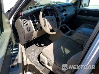 Zdjęcie 8 z 13 samochodu: 2007 FORD EXPEDITION XLT VIN:1FMFU16587LA62676 - miniatura