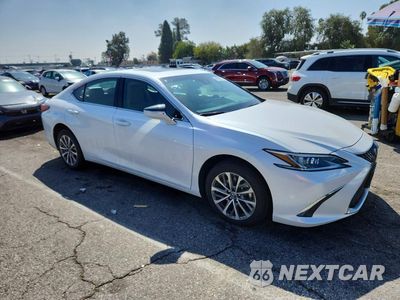 Czwarte zdjęcie samochodu z boku: 2025 LEXUS ES 350 BASE VIN:58ACZ1B12SU214566 - miniatura