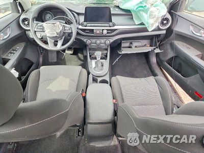 Zdjęcie 8 z 13 samochodu: 2023 KIA FORTE LXS VIN:3KPF24AD3PE607413 - miniatura