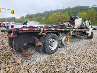 Trzecie zdjęcie samochodu z tyłu: 2020 FREIGHTLINER M2 106 MED - FLATBED TRUCK VIN:1FVHCYFEXLHLZ3625 - miniatura