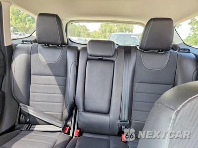 Zdjęcie 10 z 13 samochodu: 2016 FORD ESCAPE SE VIN:1FMCU0G76GUB85285 - miniatura