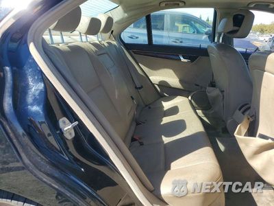 Zdjęcie 10 z 12 samochodu: 2011 MERCEDES-BENZ C 300 VIN:WDDGF5EB3BA502573 - miniatura