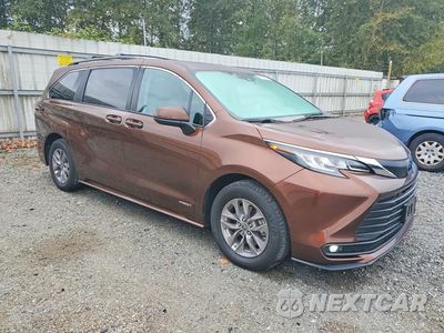 Czwarte zdjęcie samochodu z boku: 2021 TOYOTA SIENNA LE VIN:5TDBSKFC6MS036441 - miniatura