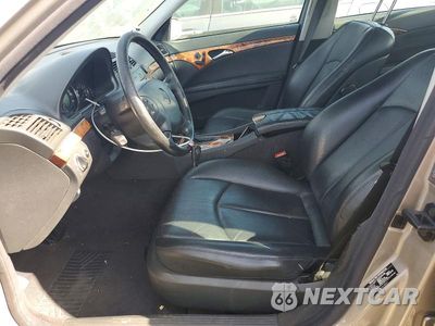 Zdjęcie 7 z 12 samochodu: 2004 MERCEDES-BENZ E 320 VIN:WDBUF65J94A418365 - miniatura
