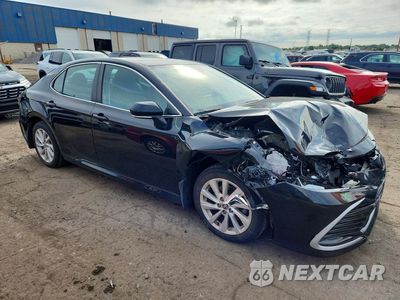 Czwarte zdjęcie samochodu z boku: 2023 TOYOTA CAMRY LE VIN:4T1R11AK9PU755253 - miniatura